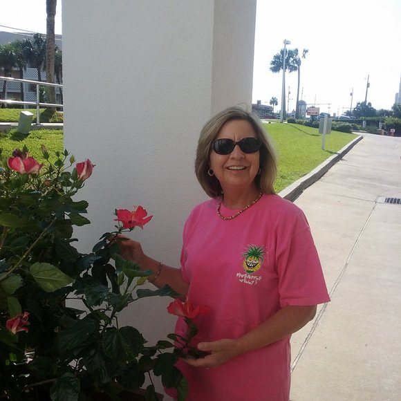 Meet your Posher, Robin - Picture 1 of 1